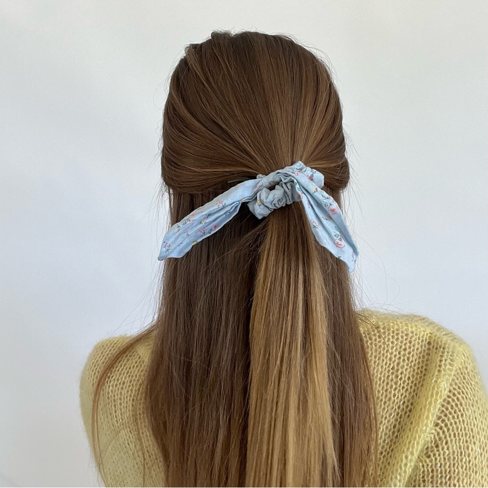 SOLD ON DEPOP LoveShackFancy HairBow